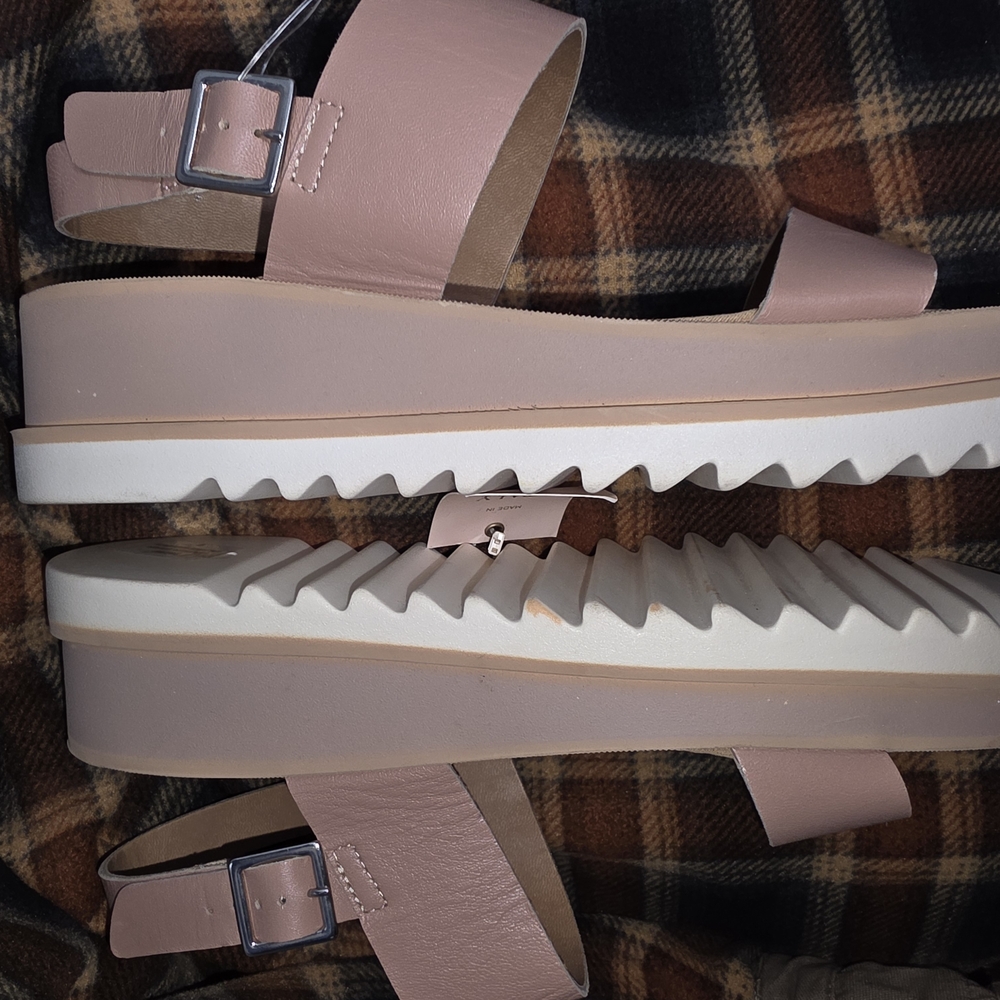 A. Giannetti Sandals - Picture 11 of 14